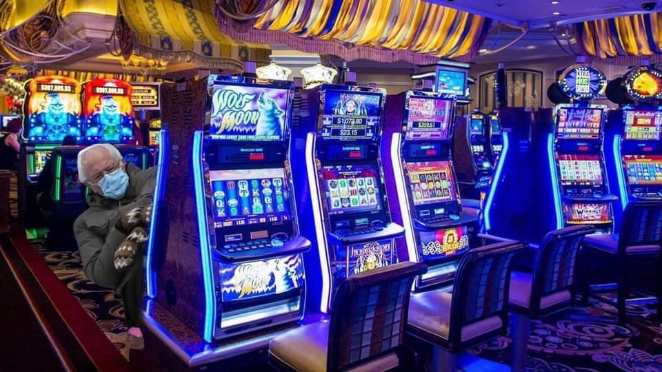 GRAND JACKPOT کیسینو میں سلاٹ کھیلنا شروع کریں۔